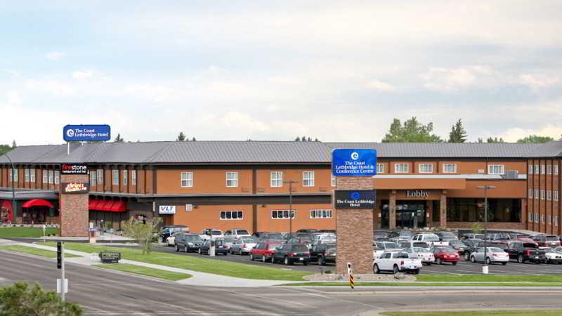 Coast Lethbridge Hotel & Conference Centre Exterior foto